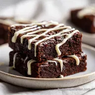 Mummy Brownie with White Chocolate Drizzle for 16 Servings